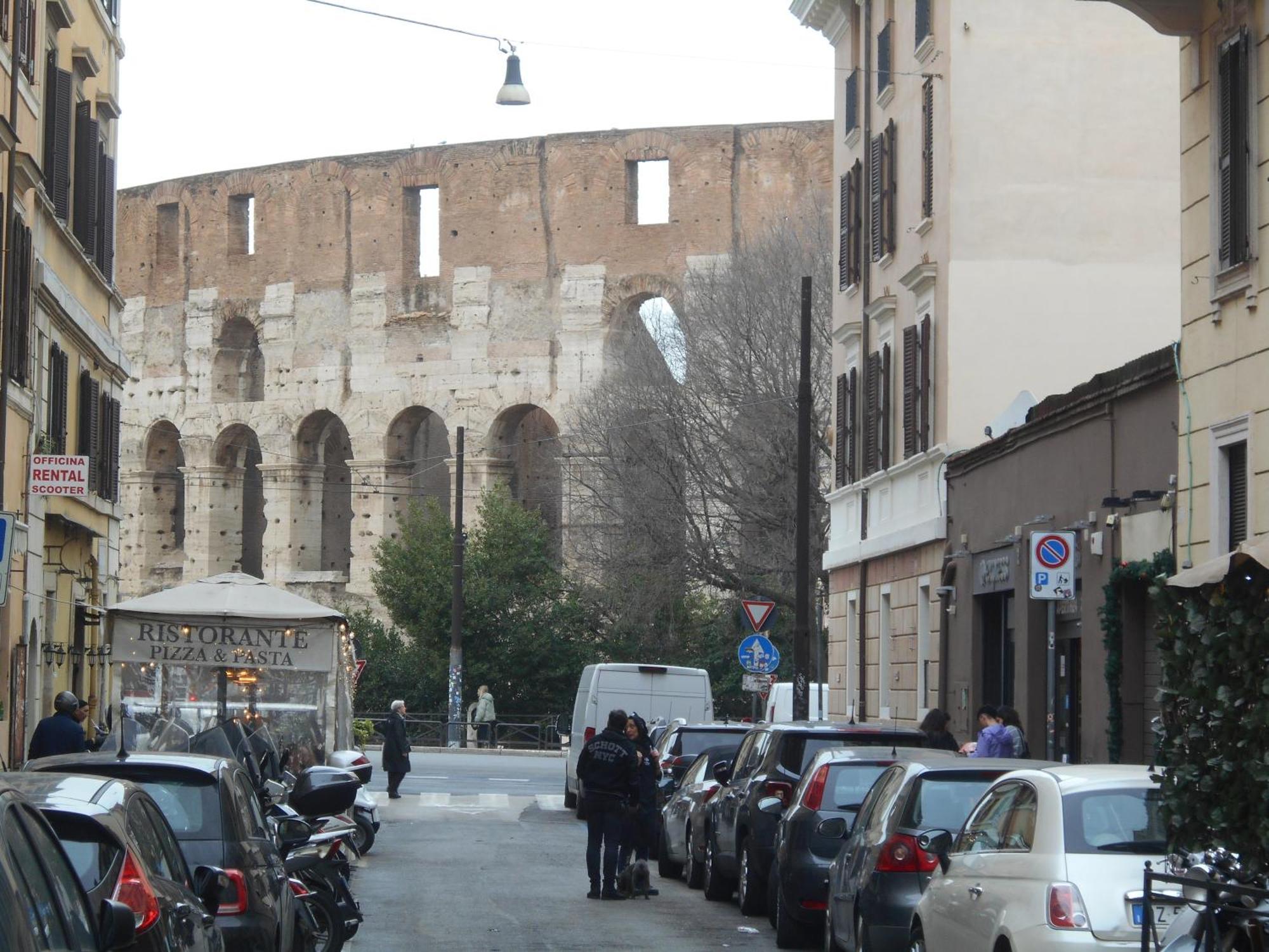 Colosseo Guest House Gil Roma Esterno foto